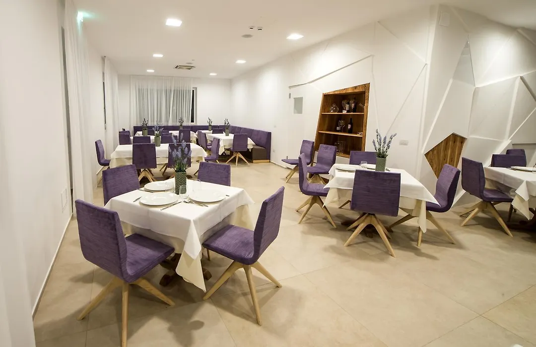 Malucri Resort-1